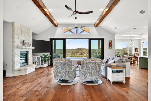 743 Vista Ridge Dr, Round Mountain, TX, 78663-2043 | Card Image