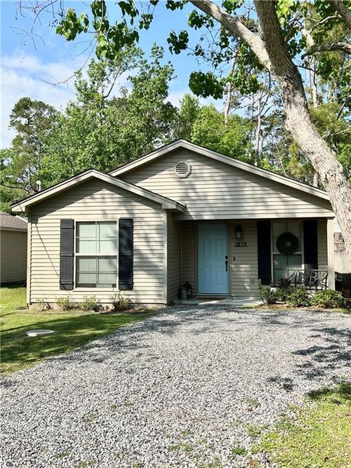 1819 Orleans St, Mandeville, LA, 70448-3852 | Card Image