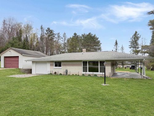 108 Highview Dr, Iron River, MI, 49935-7840 | Card Image