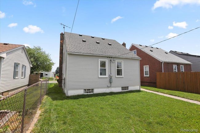 24-19545 Wood St.jpg | Image 23