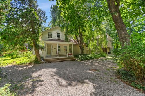 182 Smith Ridge Rd, South Salem, NY, 10590-1922 | Card Image