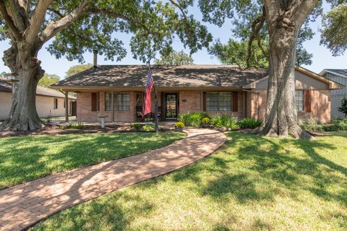 4306 Silverwood Dr, Houston, TX, 77035-3634 | Card Image