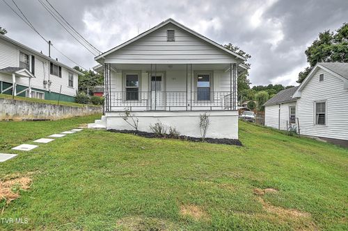 124 Reservoir St, Bristol, VA, 24201-4734 | Card Image