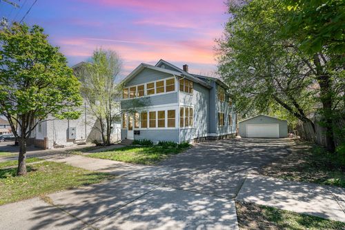 560 Stryker Ave, Saint Paul, MN, 55107-2813 | Card Image