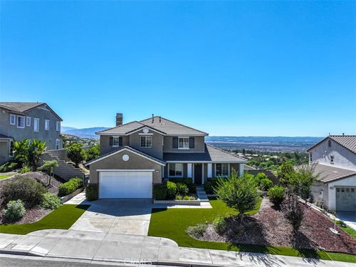 29045 Horner Ln, Highland, CA, 92346-7746 | Card Image