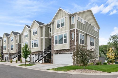 52 E Golden Privet Dr, Draper, UT, 84020-7024 | Card Image