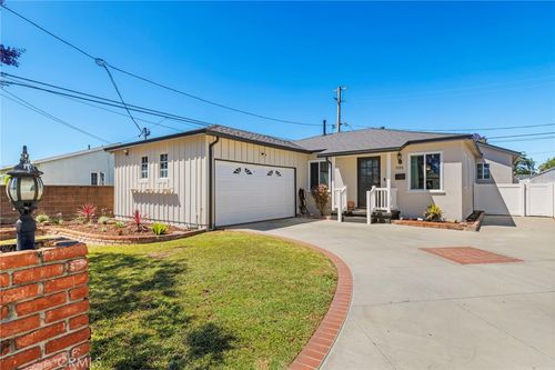 1135 W 185th St, Gardena, CA, 90248 | Card Image