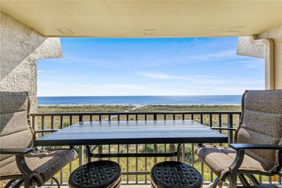 2404 - 85 Folly Field Road, Condo with 3 bedrooms, 3 bathrooms and null parking in Hilton Head Island SC | Image 1