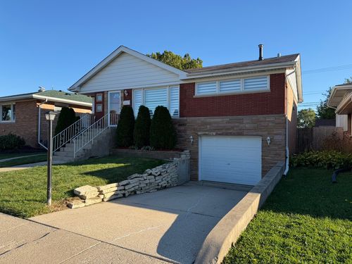 2845 W 91st St, Evergreen Park, IL, 60805-1348 | Card Image