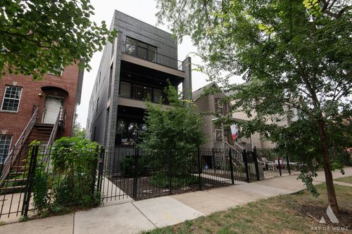2e-1932 N Drake Ave, Chicago, IL, 60647-3605 | Card Image