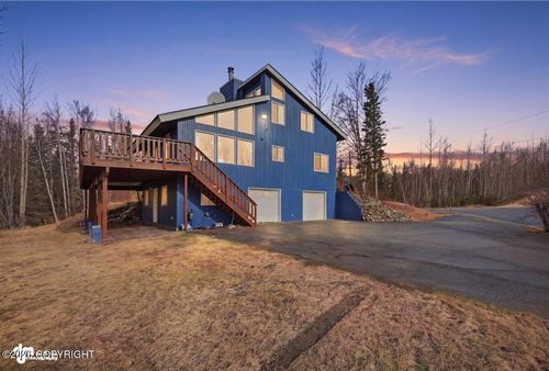 850 S Joanne Dr, Palmer, AK, 99645-8945 | Card Image
