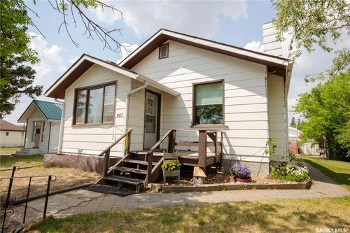 407 2nd St E, Wilkie, SK, S0K0E5 | Card Image
