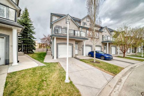 156 Simcoe Pl Sw, Calgary, AB, T3H4T7 | Card Image