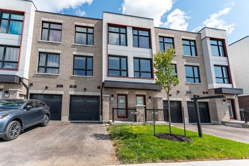 7 Pegler St, Ajax, ON, L1S7M3 | Card Image