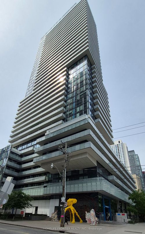 226-161 Roehampton Ave, Toronto, ON, M4P0C8 | Card Image