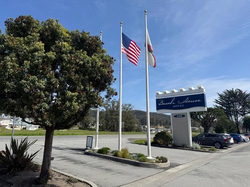 104-4100 Cabrillo Hwy N, Half Moon Bay, CA, 94019-5219 | Card Image