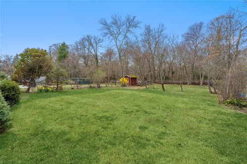 281 Meadowbrook Rd, Merrick, NY, 11566-2514 | Card Image