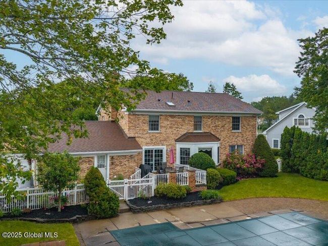 3077 New Williamsburg Dr, House other with 4 bedrooms, 4 bathrooms and 6 parking in Schenectady NY | Image 53
