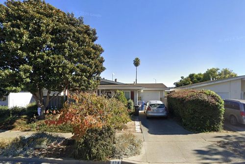 614 Atri Ct, Watsonville, CA, 95076 | Card Image