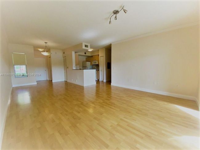 APT-102 - 2424 Centergate Dr, Condo with 1 bedrooms, 1 bathrooms and null parking in Miramar FL | Image 6