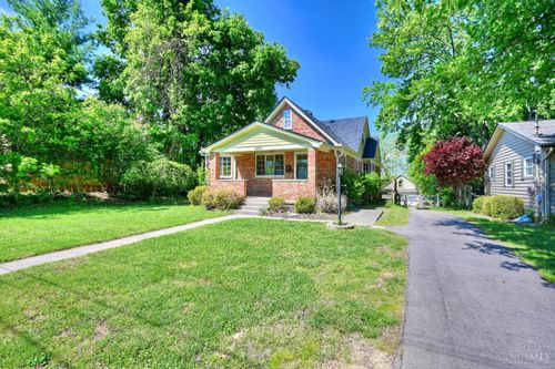 6807 Marvin Ave, Madeira, OH, 45243-3111 | Card Image