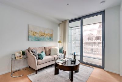 705 - 1568 Alberni St, Condo with 1 bedrooms, 1 bathrooms and 1 parking in Vancouver BC | Image 3