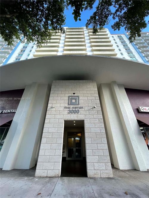 1501-3000 Coral Way, Miami, FL, 33145-3240 | Card Image