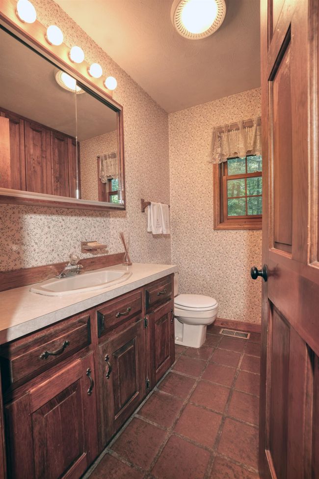 540 Forest Rd, House other with 3 bedrooms, 3 bathrooms and null parking in Lyndeborough NH | Image 16