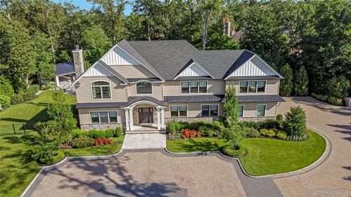 11 Landview Dr, Dix Hills, NY, 11746-5845 | Card Image
