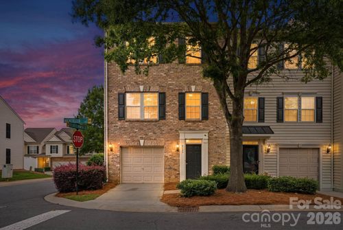 6226 Rockefeller Ln, Charlotte, NC, 28210-4672 | Card Image