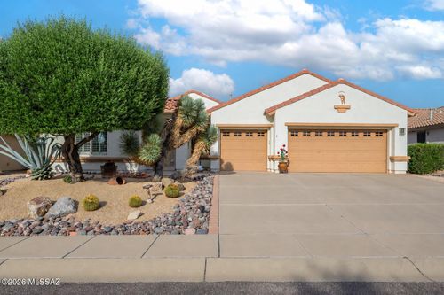 660 N Alexis Loop, Green Valley, AZ, 85614-5662 | Card Image