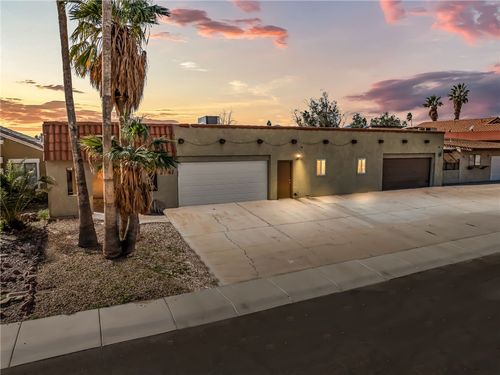 2547 Country Club Dr, Bullhead City, AZ, 86442-7713 | Card Image