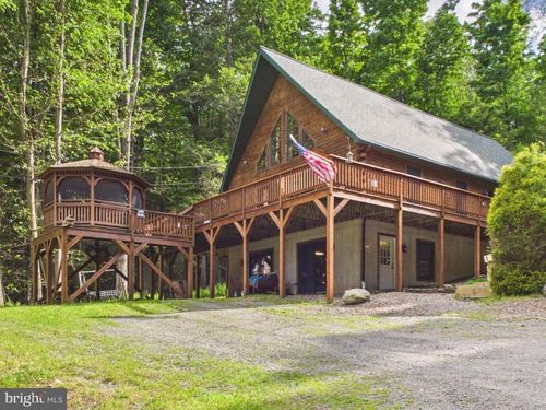477 Finn Swamp Rd, Lakeville, PA, 18438-3022 | Card Image