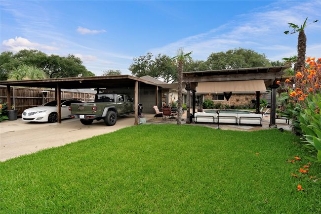 1638 Silverleaf Dr, House other with 3 bedrooms, 3 bathrooms and null parking in Carrollton TX | Image 34