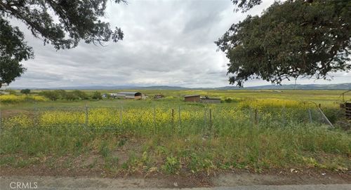 4688 Pacheco Pass Hwy, Gilroy, CA, 95020-9535 | Card Image