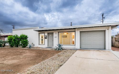 2007 W Hidalgo Ave, Phoenix, AZ, 85041-3724 | Card Image