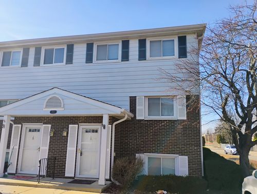 apt-a-553 W Park Ave, Libertyville, IL, 60048-2669 | Card Image