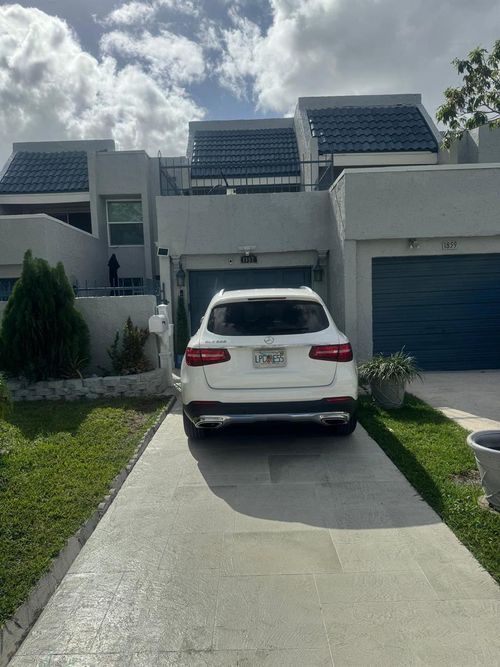 42-1857 Nw 58th Avenue, Lauderhill, FL, 33313 | Card Image