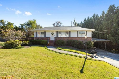 3157 Valley Park Dr, Vestavia, AL, 35243-5204 | Card Image