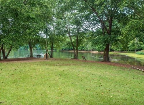 227 Quail Run, Roswell, GA, 30076-3184 | Card Image