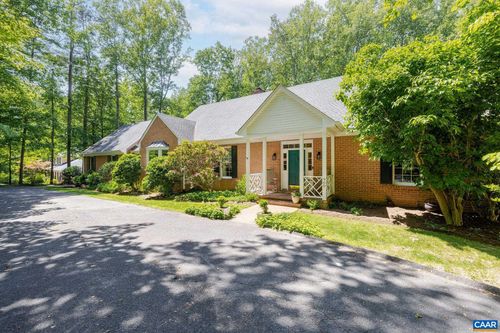 900 Flordon Dr, CHARLOTTESVILLE, VA, 22901-7844 | Card Image