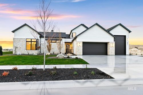3671 N Harvest Moon Way, Eagle, ID, 83616-1290 | Card Image