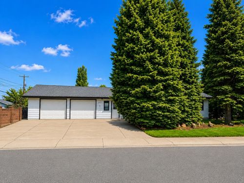 2015 24 St S, Lethbridge, AB, T1K2M6 | Card Image