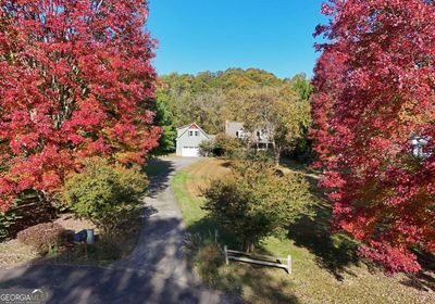 442 Cartecay River Run, House other with 4 bedrooms, 4 bathrooms and 2 parking in Ellijay GA | Image 2