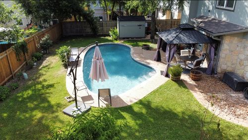 13242 Kerrville Folkway, Austin, TX, 78729-7842 | Card Image