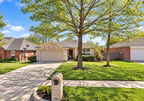 2704 Hilcroft Ave, Denton, TX, 76210-8021 | Card Image