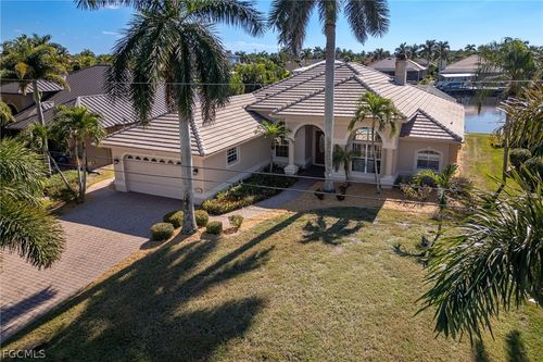 2822 Sw 49th Ter, Cape Coral, FL, 33914-6033 | Card Image