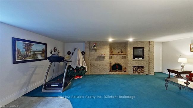 75551 Bluewater Highway, Home with 4 bedrooms, 1 bathrooms and 10 parking in Huron ON | Image 18