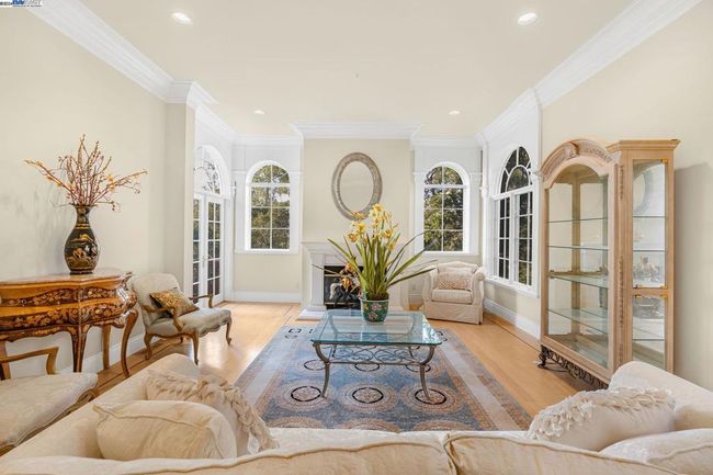 11 La Strada Ct, House other with 5 bedrooms, 5 bathrooms and 2 parking in Burlingame CA | Image 36