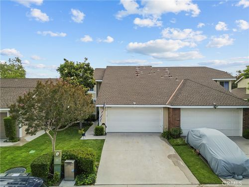 28347 Connie Ct, Canyon Country, CA, 91387-3252 | Card Image